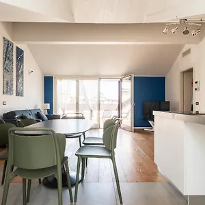 Apartment Easyhomes - Brera Luxury, Milan