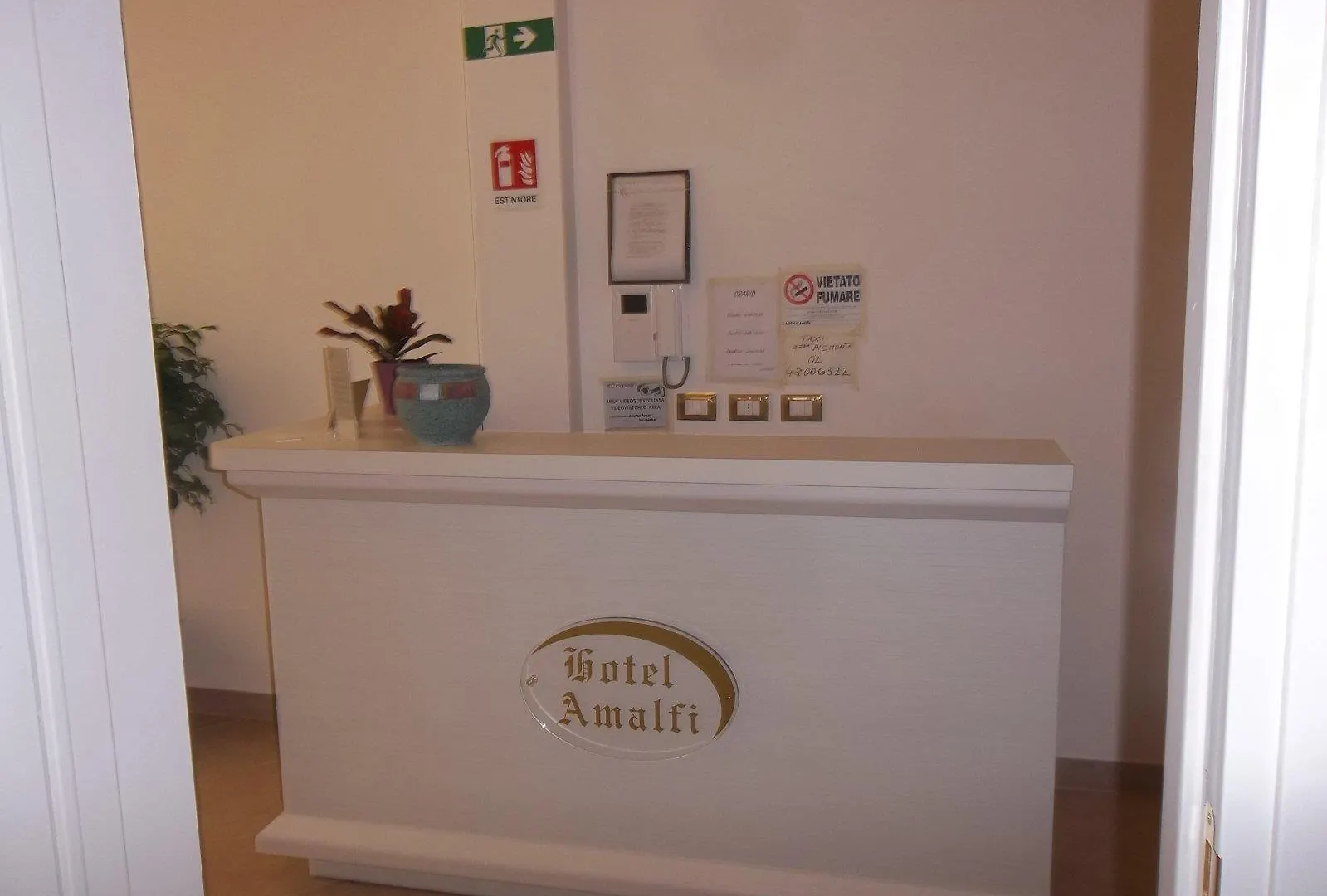 **  Hotel Amalfi Mediolan Włochy