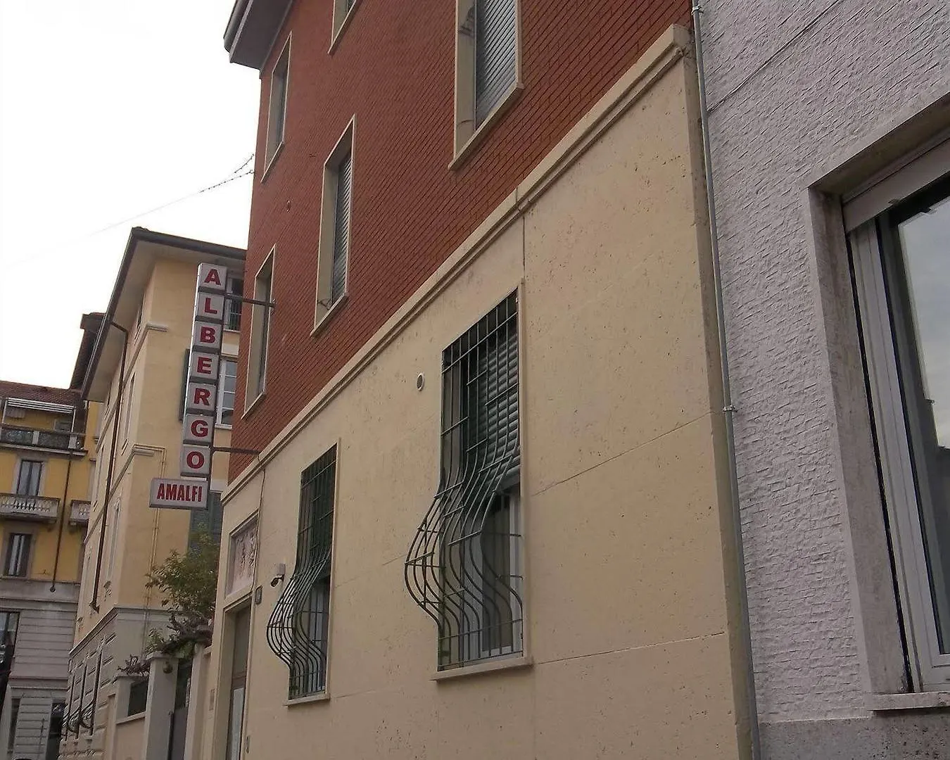 Hotel Amalfi Milan